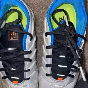 NIKE- women Air Vapormax Plus